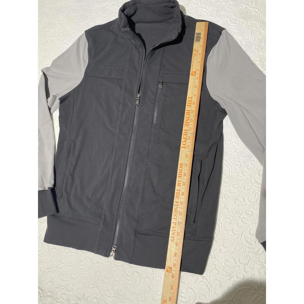 Lululemon Men's Post Gravity Performance Jacket Lg - image 4